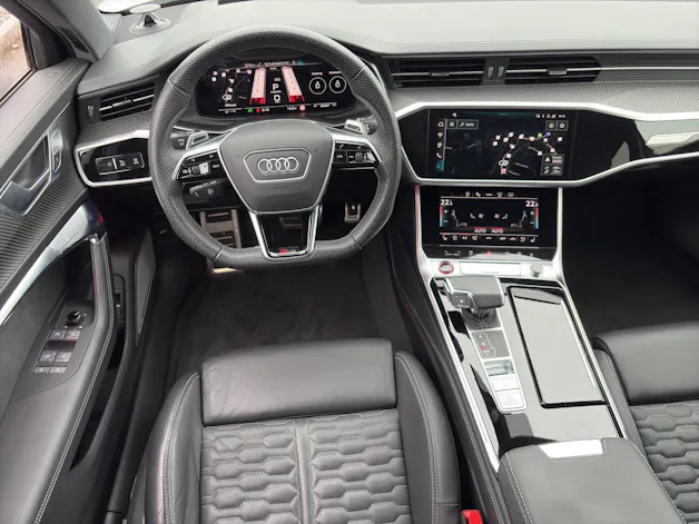 Audi RS6 Avant 4.0 V8 TFSI performance quattr
