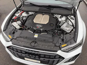 Audi RS6 Avant 4.0 V8 TFSI performance quattr