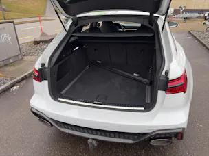 Audi RS6 Avant 4.0 V8 TFSI performance quattr