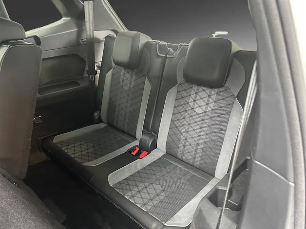 VW Tiguan Allspace 2.0TSI R-Line 4Motion DSG