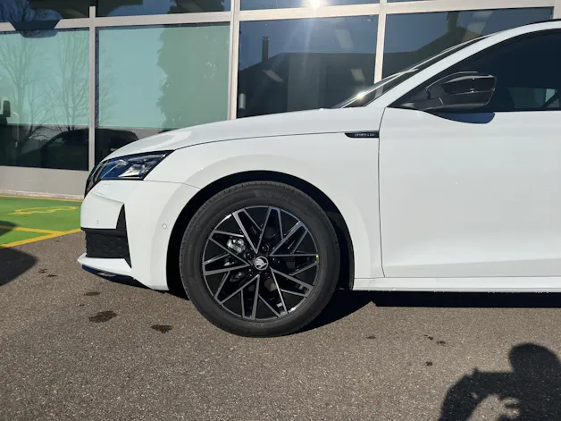 Škoda Octavia Combi 1.5 TSI mHEV DSG Sport Line