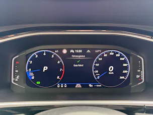 VW T-Roc R-Line 4Motion *** ABSOLUTE TOP AUSSTATTUNG ***
