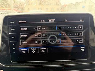 VW T-Roc R-Line 4Motion *** ABSOLUTE TOP AUSSTATTUNG ***