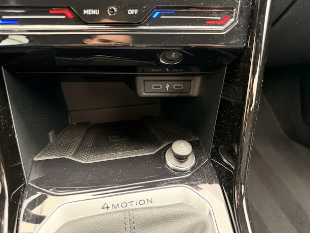 VW T-Roc R-Line 4Motion *** ABSOLUTE TOP AUSSTATTUNG ***