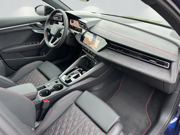 Audi S3 Sportback TFSI quattro S-tronic