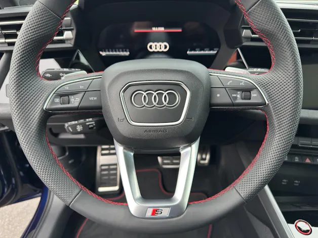 Audi S3 Sportback TFSI quattro S-tronic