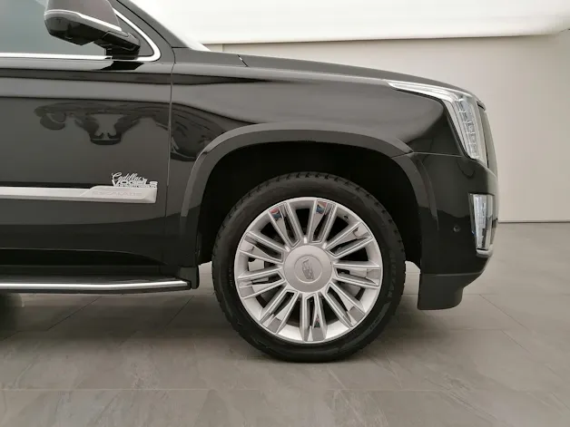 Cadillac Escalade 6.2 Platinum AWD