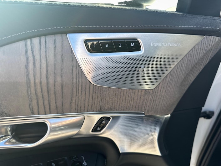 immagine del veicolo VOLVO XC90