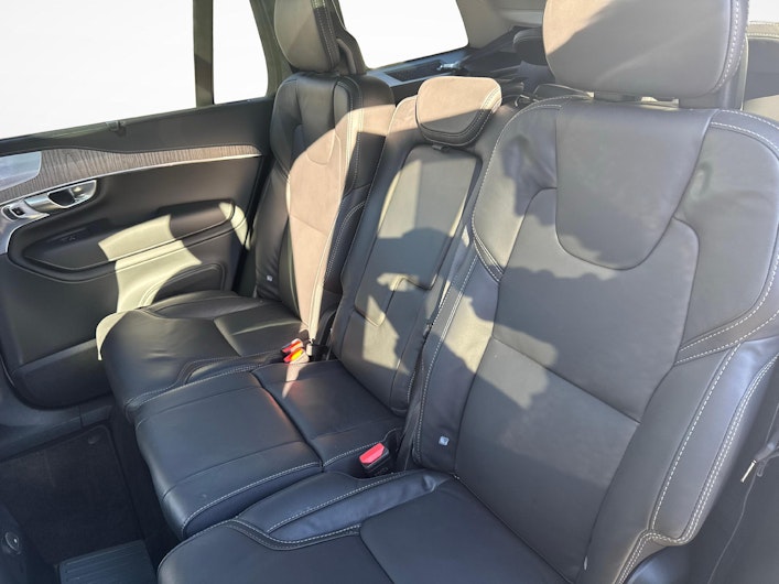 immagine del veicolo VOLVO XC90