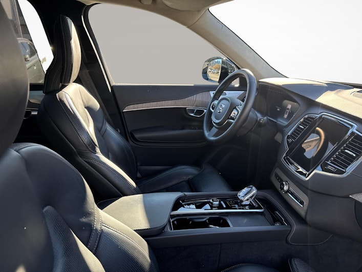 immagine del veicolo VOLVO XC90