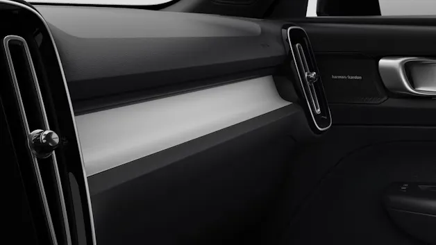 Volvo XC40 2.0 B4 MH Ultra Dark