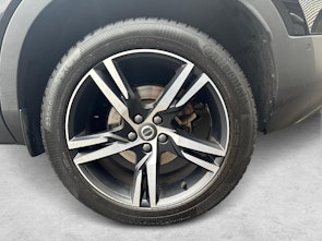 Vehicle image VOLVO XC40 2.0 B4 MH R-Design AWD