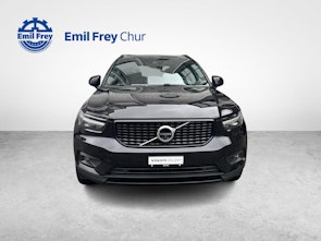 Vehicle image VOLVO XC40 2.0 B4 MH R-Design AWD