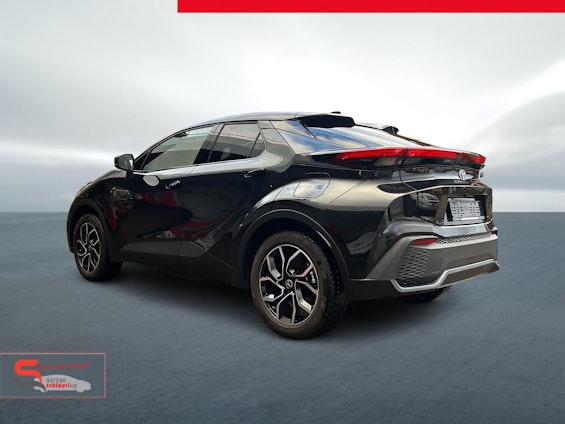 Vehicle image 4 Vehicle image 4