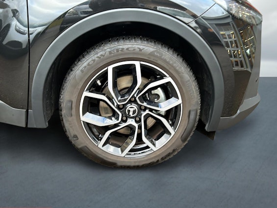 Vehicle image 10 Vehicle image 10