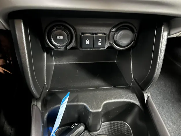 Suzuki Swift 1.2 1st Edition Top Hybrid 4x4