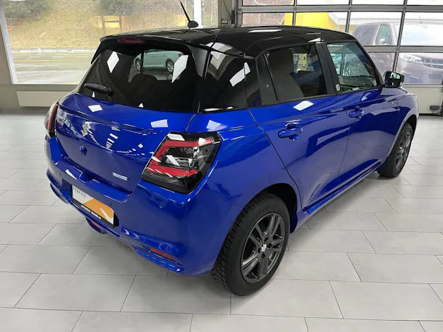 Suzuki Swift 1.2 1st Edition Top Hybrid 4x4