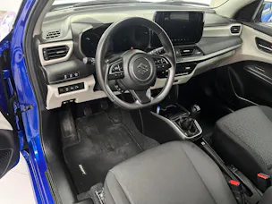 Suzuki Swift 1.2 1st Edition Top Hybrid 4x4