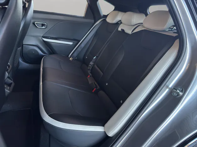 Kia K4 1.6 T-GDi GT-Line / Gratis Swiss Tech Pack im Wert von CHF 2'000.- / 0.99% Power-Leasing