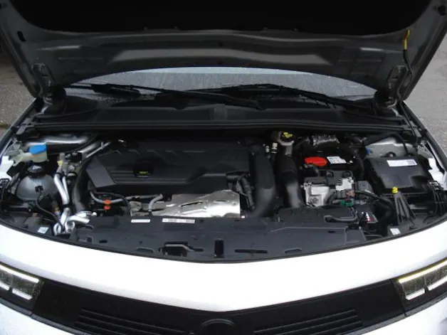 Opel Astra 1.6 T PHEV 180 Swiss Premium