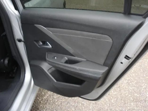 Opel Astra 1.6 T PHEV 180 Swiss Premium