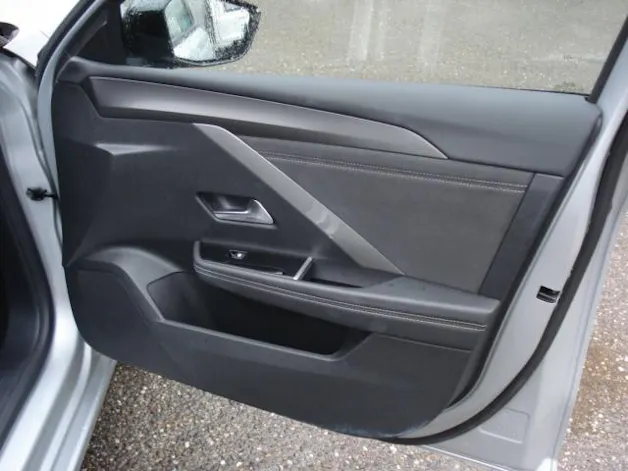 Opel Astra 1.6 T PHEV 180 Swiss Premium