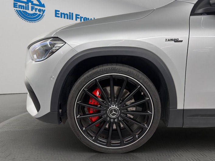 Fahrzeugbild MERCEDES-BENZ GLA 35 AMG