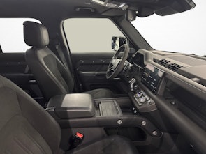 Vehicle image LAND ROVER Defender 110 5.0 V8 SC