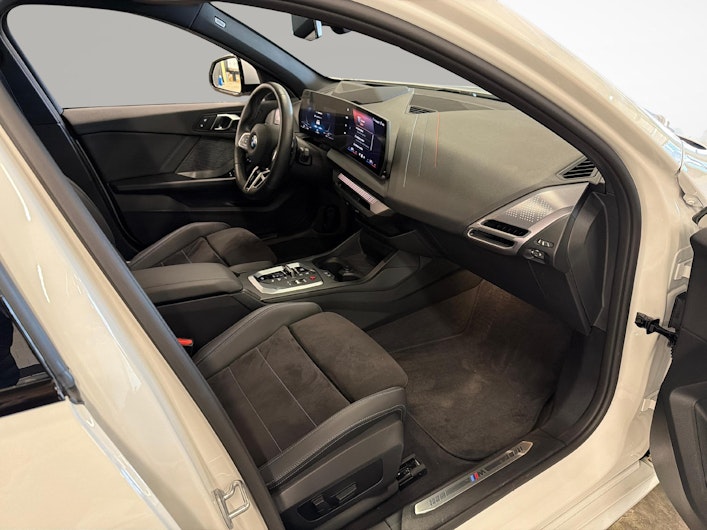 immagine del veicolo BMW 1 SERIES