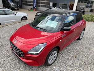 Suzuki Swift 1.2 Sakura Hybrid 4x4