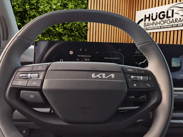 Kia EV3 81 kWh Earth+