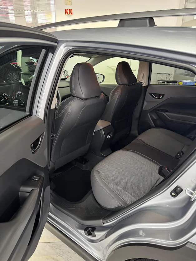 Subaru Crosstrek 2.0i e-Boxer Swiss Plus