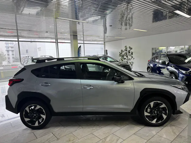 Subaru Crosstrek 2.0i e-Boxer Swiss Plus