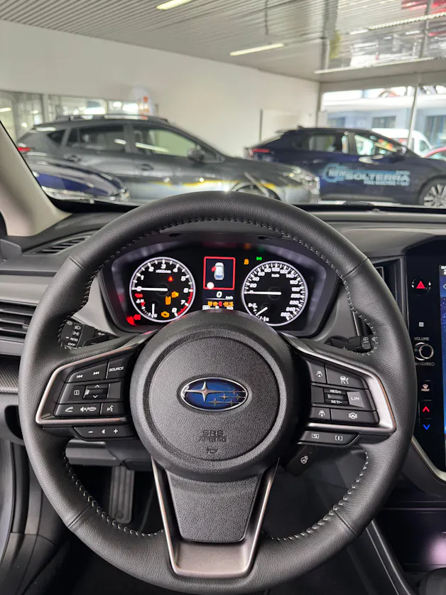 Subaru Crosstrek 2.0i e-Boxer Swiss Plus