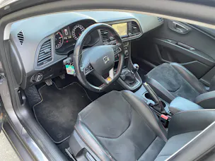 SEAT Leon ST 2.0 TDI Swiss FR 4Drive