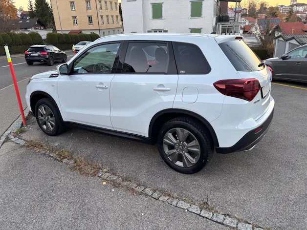 Suzuki Vitara 1.4 T Compact+ Hybrid 4x4