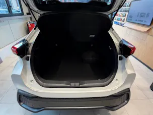 Toyota C-HR 2.0 PHEV Swiss Edition