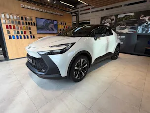 Toyota C-HR 2.0 PHEV Swiss Edition