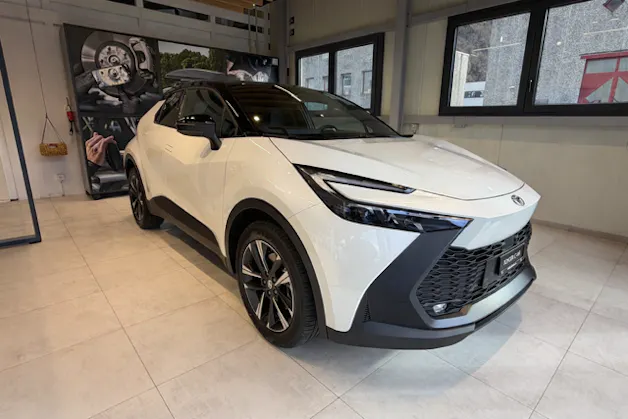 Toyota C-HR 2.0 PHEV Swiss Edition