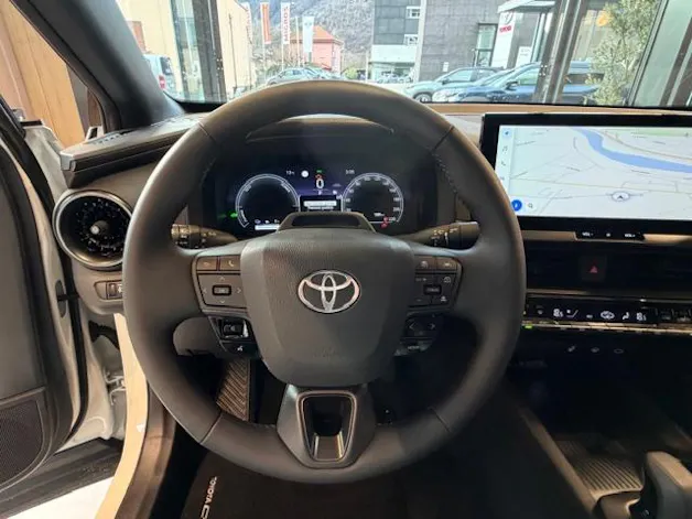 Toyota C-HR 2.0 PHEV Swiss Edition