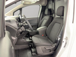 https://vehicle.imgix.net/4197324/5e3a6421-86d9-475c-8da1-bb8b6aca3e78.jpg