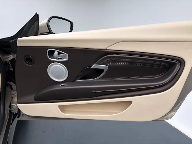 Aston Martin DB11 Volante 4.0 V8 Bi-Turbo