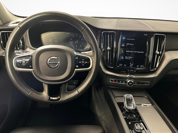 immagine del veicolo VOLVO XC60