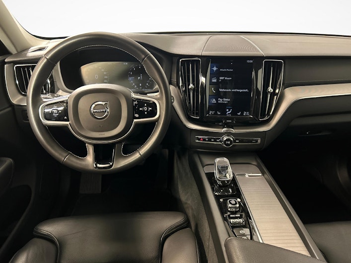 immagine del veicolo VOLVO XC60