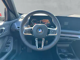 BMW 116 M Sport Fire Red (CH) 📍