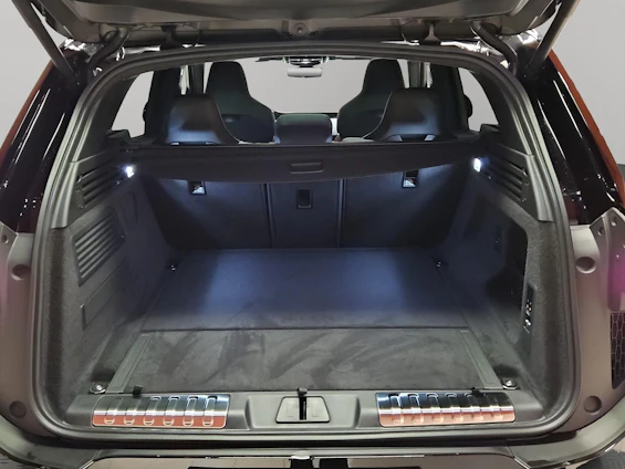 Vehicle image 13 Vehicle image 13