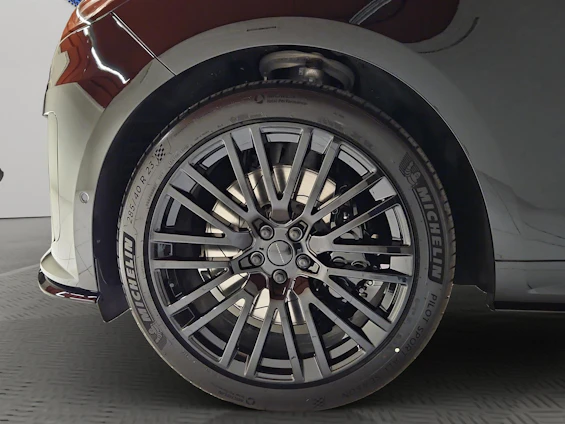 Vehicle image 11 Vehicle image 11