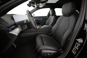 Vehicle image BMW 520d xDrive Touring