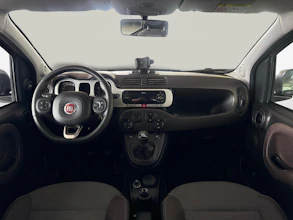 https://vehicle.imgix.net/4197458/d10e2164-b621-4e2f-9335-b6a61a599638.jpg
