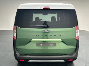https://vehicle.imgix.net/4197462/5ef7eae3-e591-4fe1-b0af-bbcaed4f3d1d.jpeg
